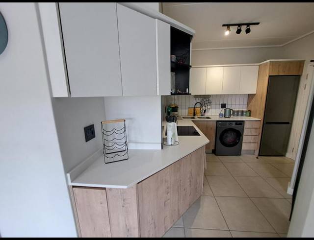 1 BEDROOM APARTMENT FOR SALE IN MOOIKLOOF